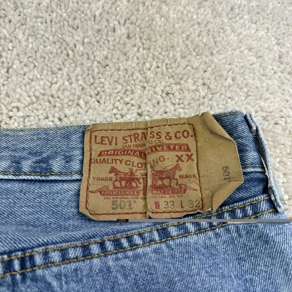 Levi's 501 XX Jeans 32x31 Blue Denim Straight Leg Button Fly 2000s